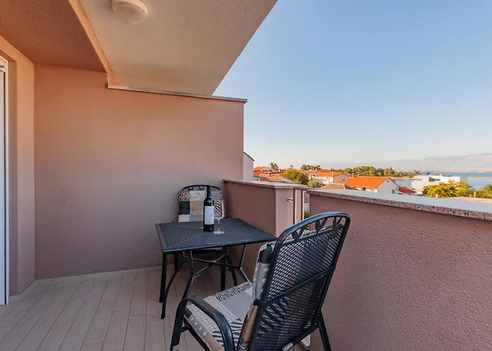Apartment Mlasina.5 *