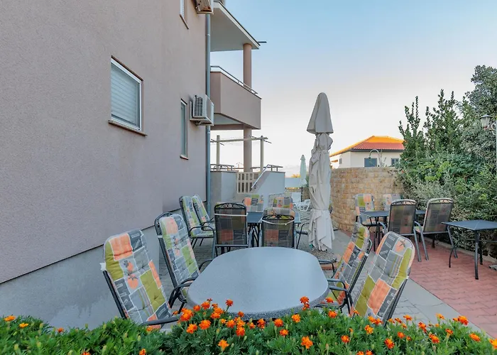 Mlasina-5 By Interhome Apartman